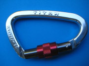 wid country titan carabiner side